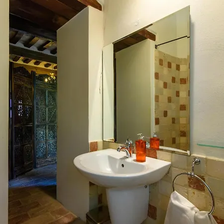 Appartement Lovely In *